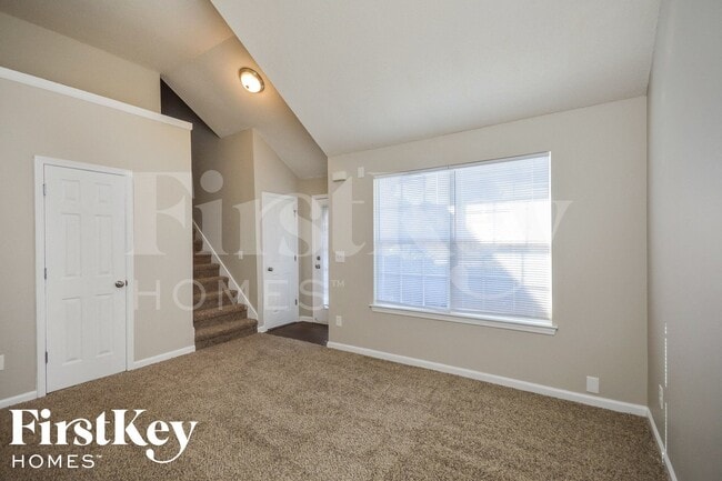 Photo - 170 Capeton Ct