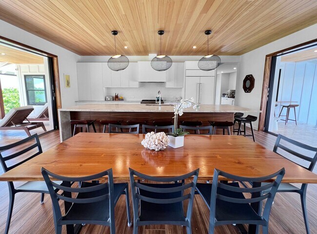 Photo - Modern Beachfront Estate w/Private Pool/Spa, Ocean View & AC: Kailua Beach Villa