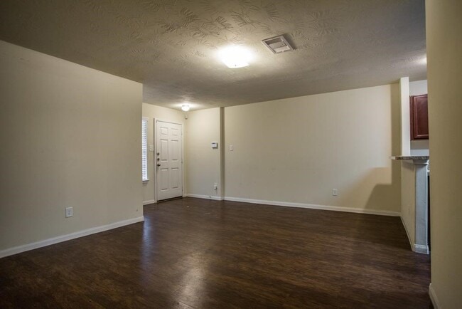 Photo - 21427 Palma Grove Way