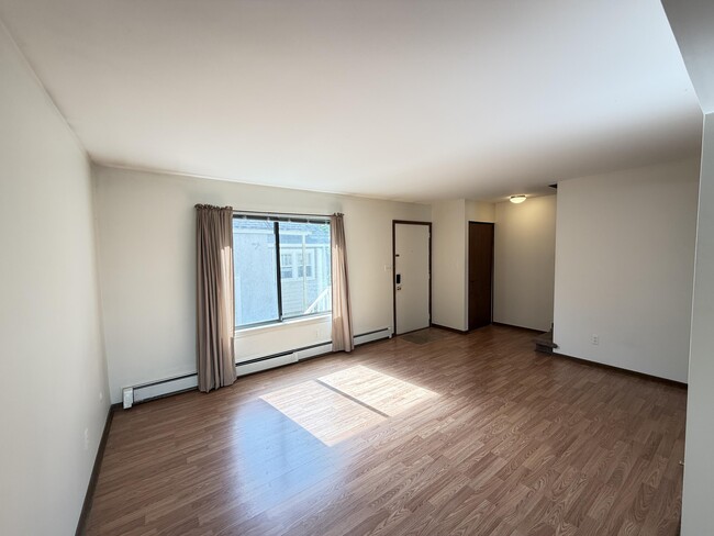 Photo - 1707 Dexter Ave