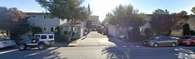 Building Photo - Discover 3528-3538 Agate in Santa Clara Unit 3538-06