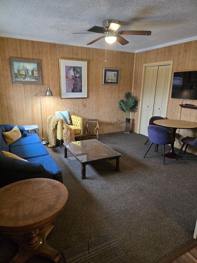 Photo - 1501 N Texas Ave