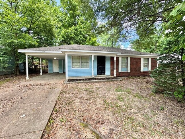 Building Photo - 3757 Ridgemont Ave Rental