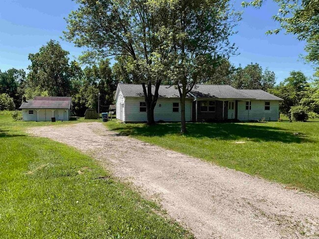 Building Photo - 13928 Parent Rd Rental