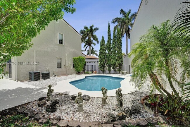 Photo - 21461 Sawmill Ct