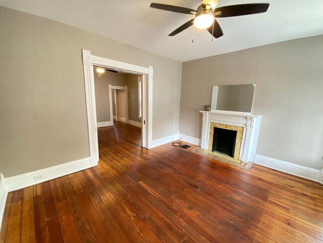 Photo - 223-225 W 8th Ave Unit 225