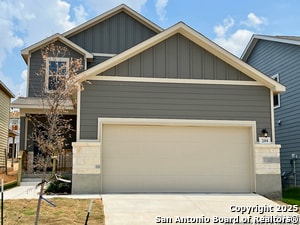 Photo - 204 Kinsley Wy House