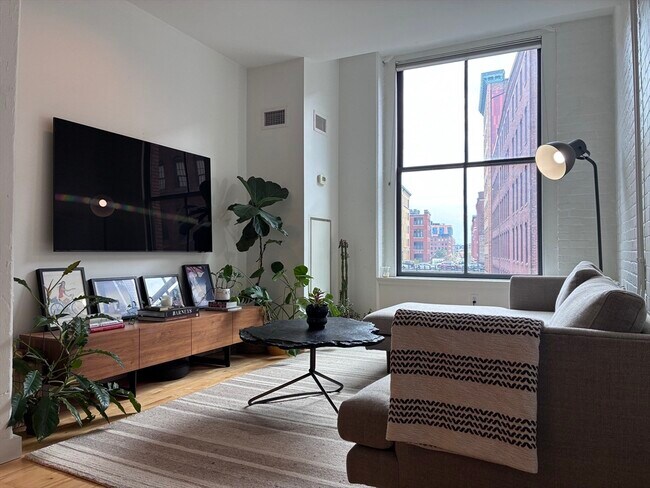 Photo - 346-354-354 Congress St Unit 311