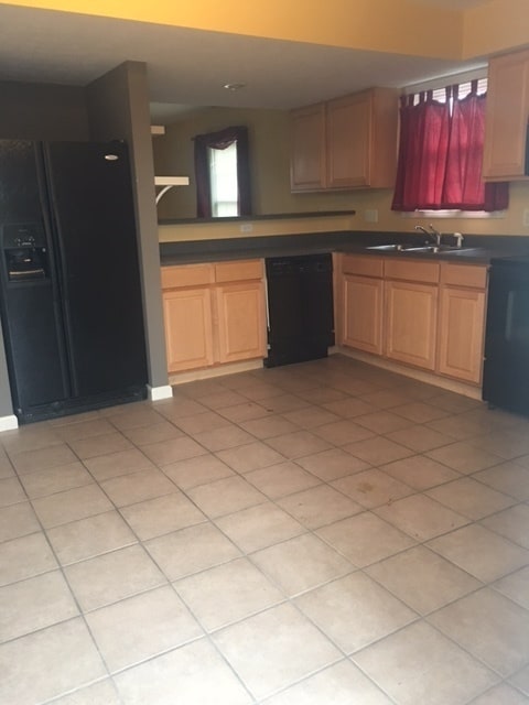 Photo - 2 bedroom, 2.5 bath townhouse: Oaklawn Park