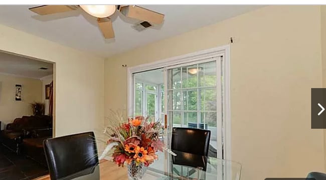 Photo - 7 Willow Breeze Ct