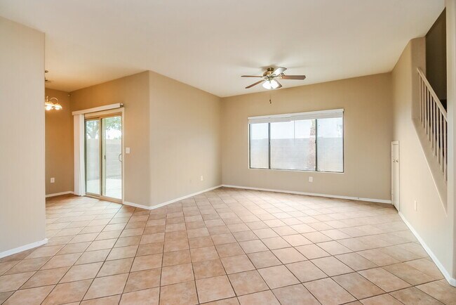 Photo - 1575 E Baylor Ln