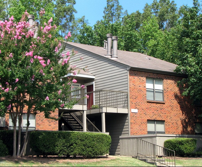 Edgewater Apartments For Rent in Memphis, TN