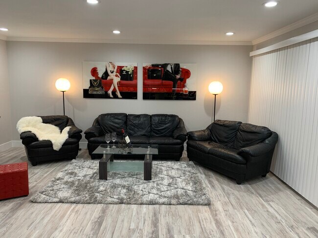 Photo - 1223 Bonanza Ave Unit 12