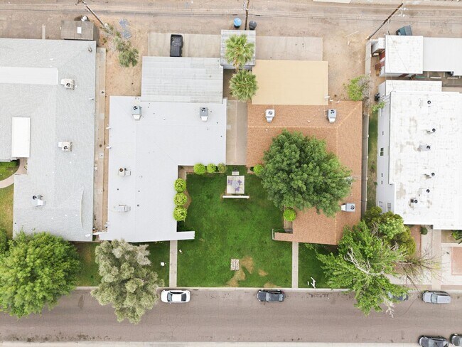 Photo - 1 bed 1 bath with storage unit