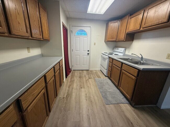 Photo - 110 Janesville St Unit #110