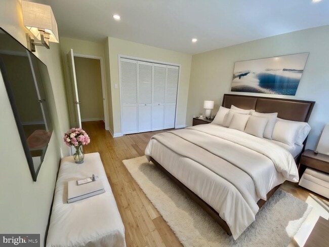Photo - 2711 Ordway St NW Unit 302