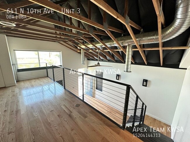 Photo - 641 N 10th Ave Unidad 3