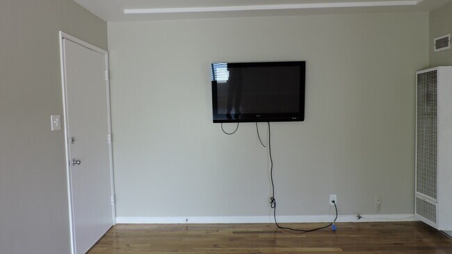4025 Don Tomaso Dr Unit 4