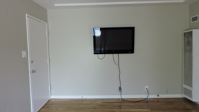 Photo - 4025 Don Tomaso Dr Unidad 4