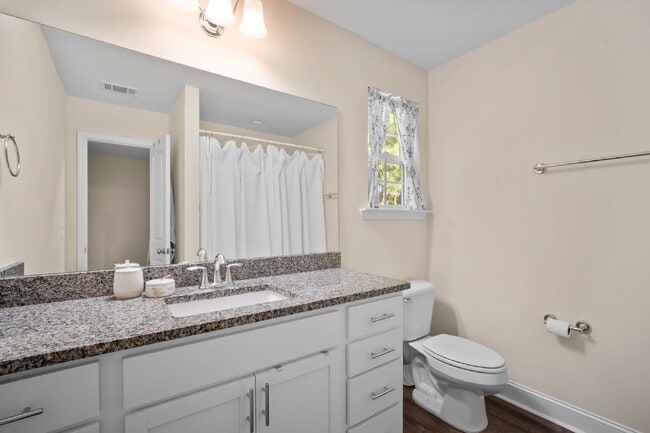 Photo - 3 Bedroom 2.5 Bath home in Azalea Square