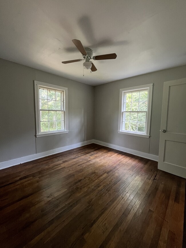 Photo - 319 W Cooper St