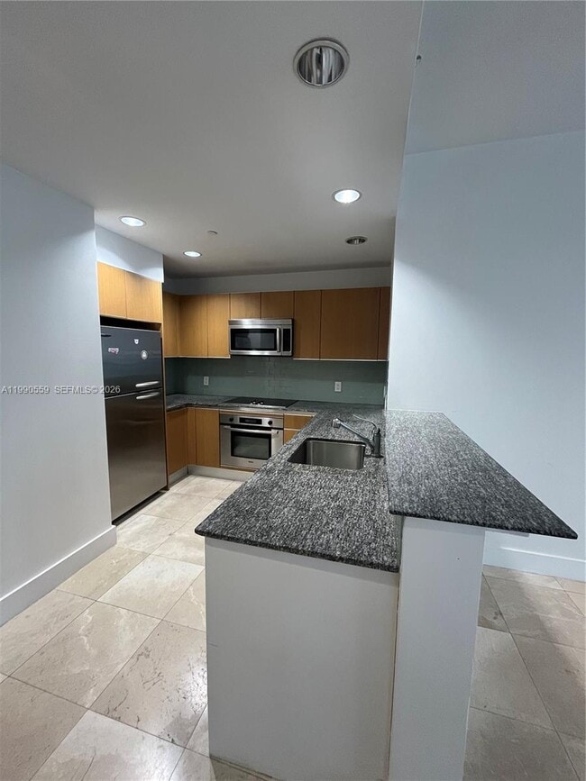 Photo - 1050 Brickell Ave Unidad 1406