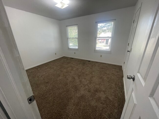 Photo - 317 S Market St