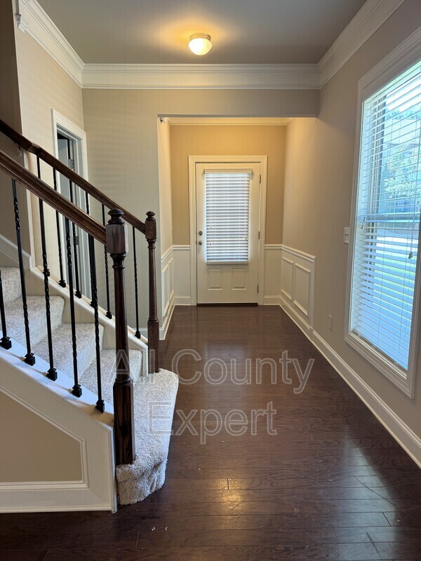 Photo - 1065 Township Cir