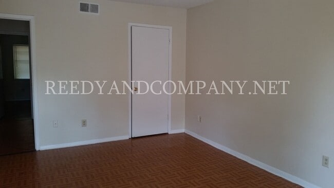 Photo - 3990 Ashview Cove