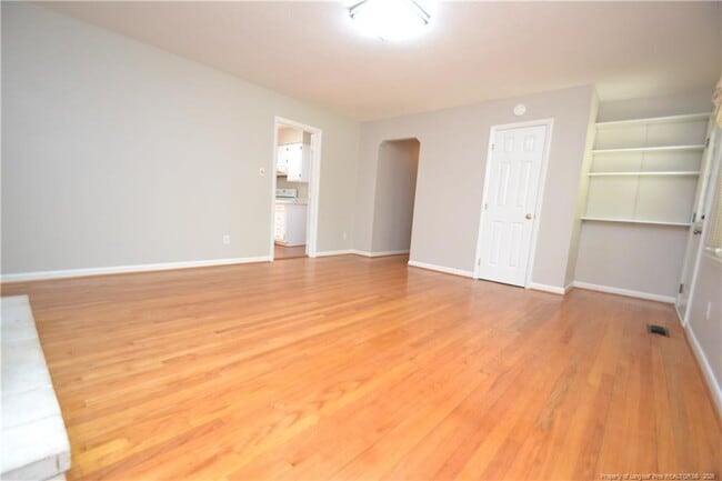 Photo - 806 Kingswood Dr