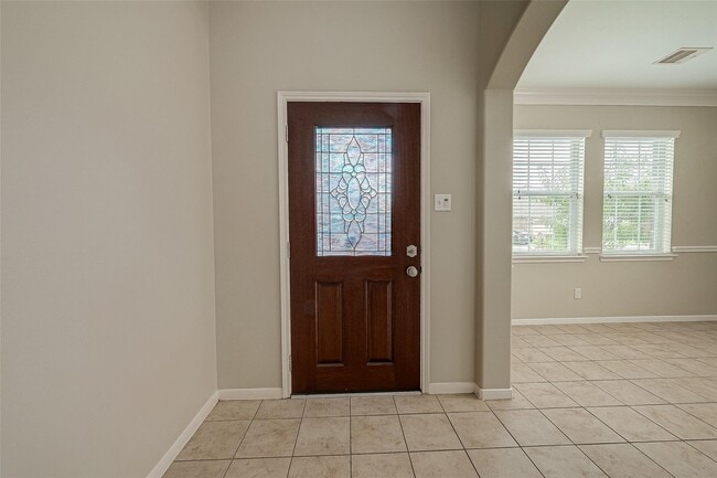 Photo - 8923 Willow Wind Ln