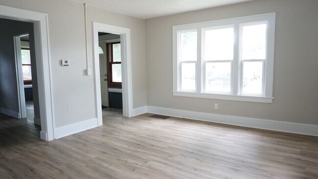 Photo - Charming Fully Remodeled Home with 4 Garage Stalls & Park Access in Central Minot