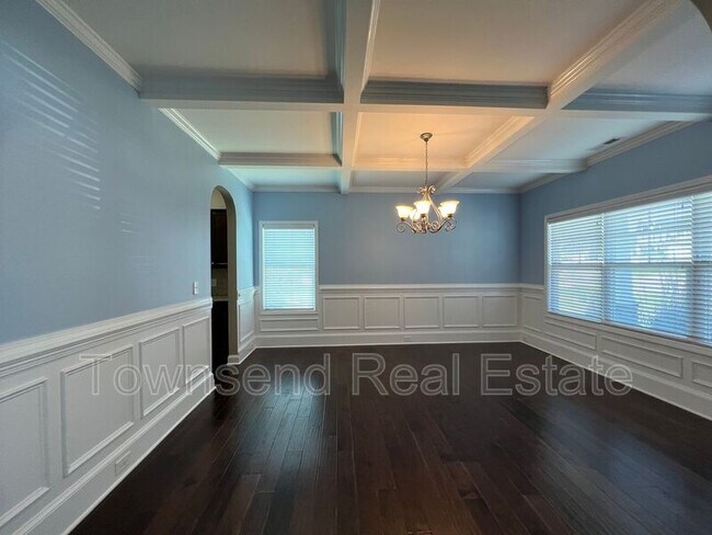 Photo - 1031 Liberty Ln