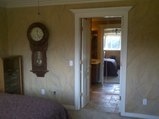 Photo - 6619 Kerry Ln