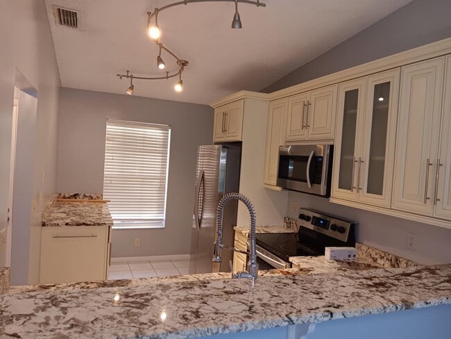 Photo - 5262 Breadfruit Cir