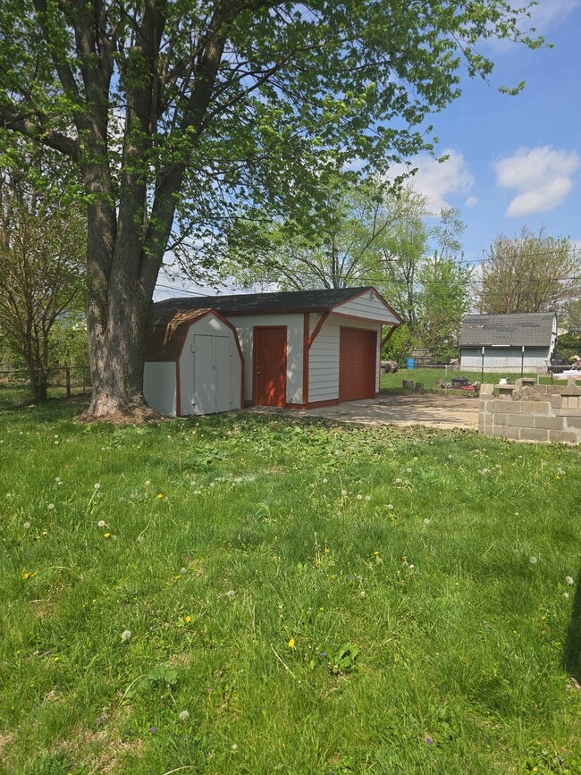 Photo - 604 Carol Dr