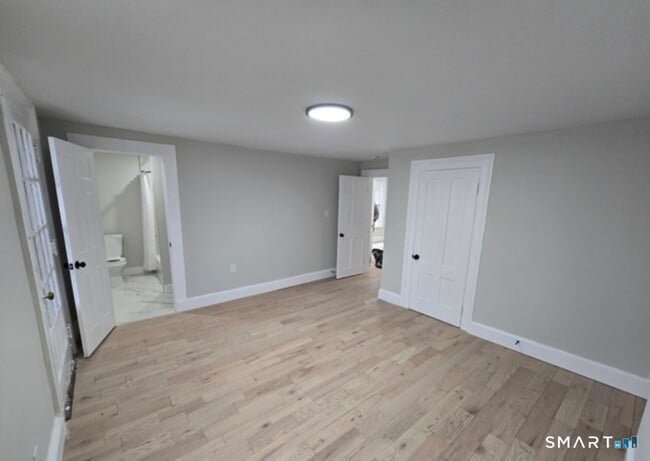 Photo - 80 Dickerman St