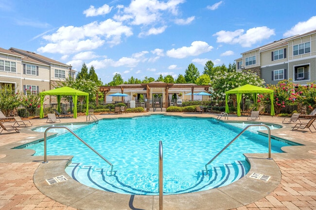 Enclave At Highland Ridge Apartments