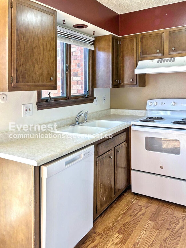 Photo - 2608 Leisure Dr Unidad D