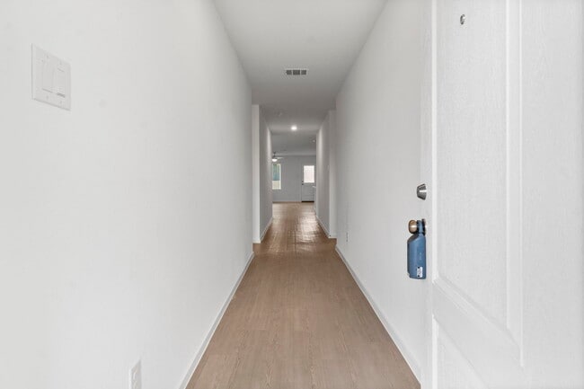 Photo - 16031 Tallis Dr