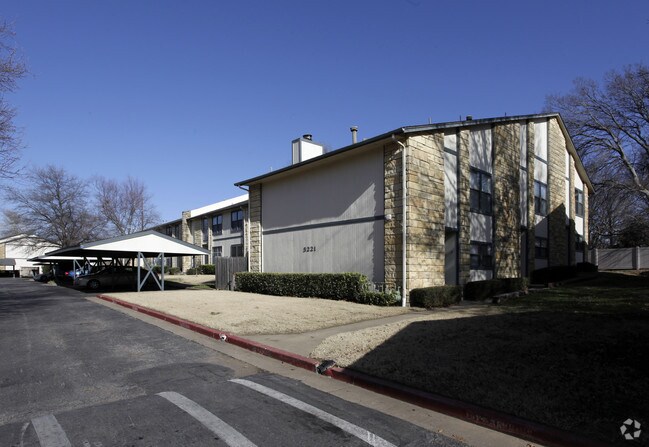 Photo - Forest Creek Condominiums