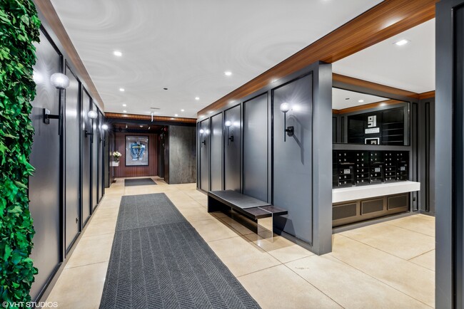 Photo - 1400 W Monroe St Unit 4C