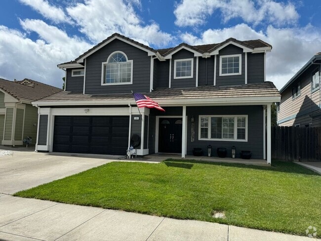 Building Photo - 4 Bedroom home in Dixon