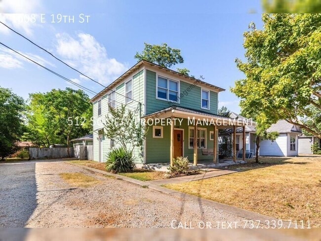 Photo - 1608 E 19th St