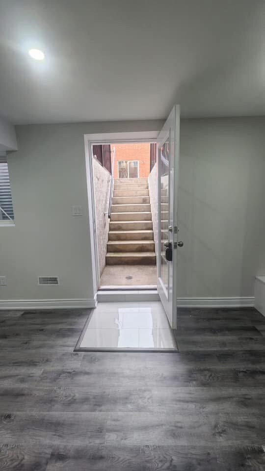 Building Photo - 1125 Durno Crt