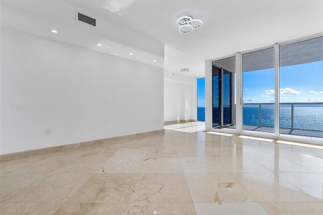 Photo - 19111 Collins Ave Unit 1102