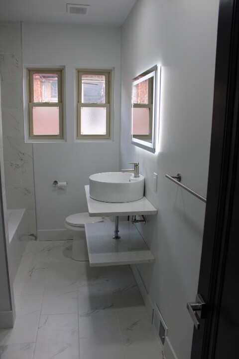 Photo - 2506 W Euclid St Unidad 2506