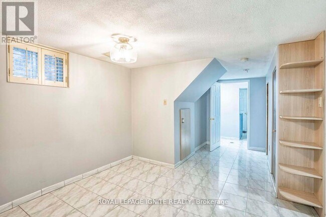 Photo - 71 Barrymore Rd