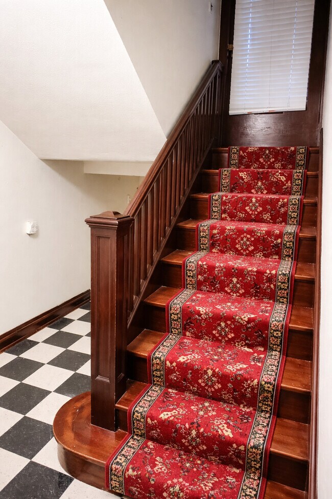 Historic Greentree Loft Apartments