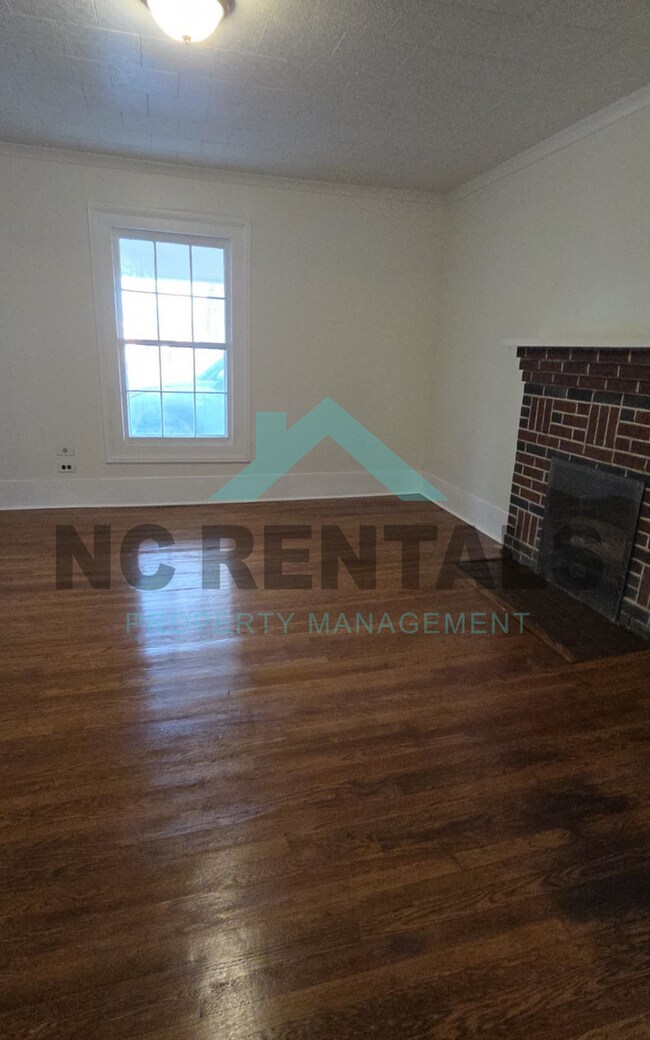 Photo - 8201 Stokesdale St